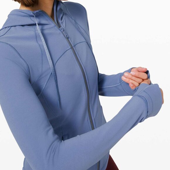 👀💦💧In Search of💧💦 Lululemon Nulu Hooded Define Jacket in Waterdrop Size 10 - Picture 5 of 6